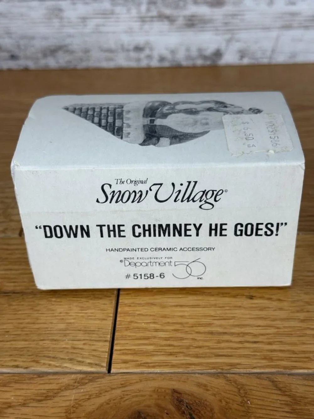 Dept 56 Down The Chimney He Goes Santa Claus Figurine Snow Village 5158-6